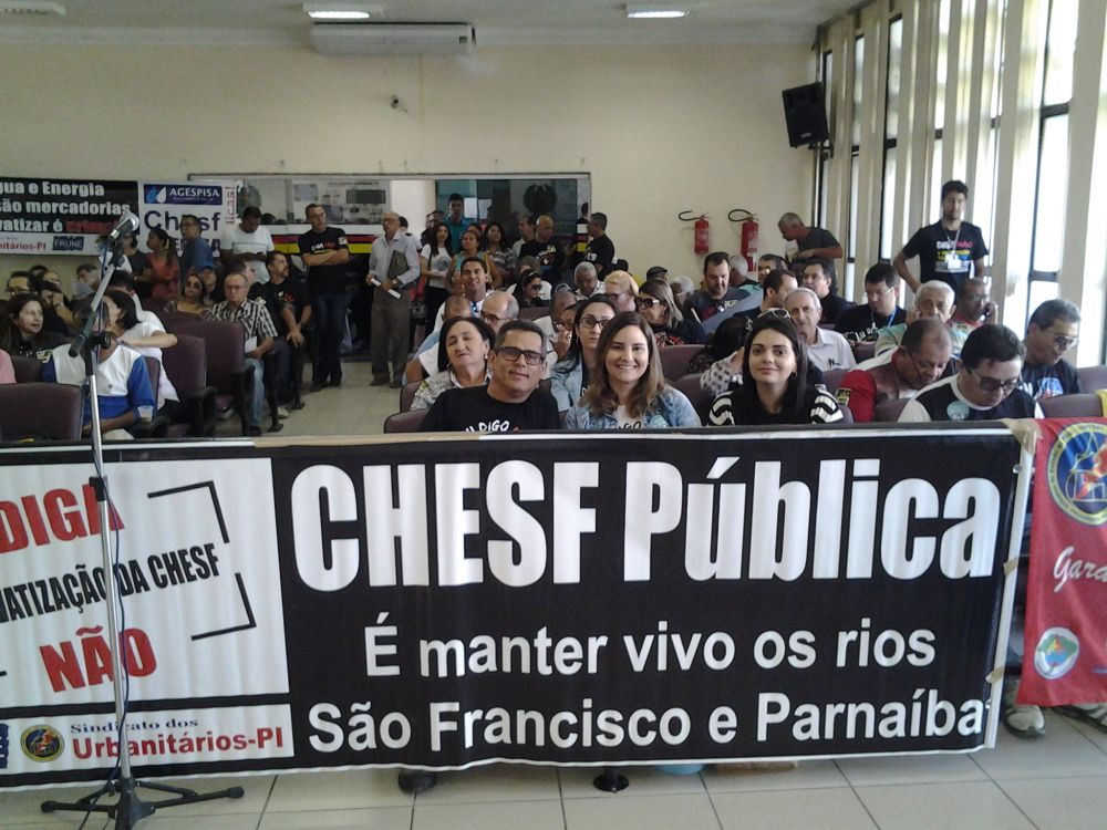 Resultado de imagem para Funcionária da Chesf entra com ação contra privatização